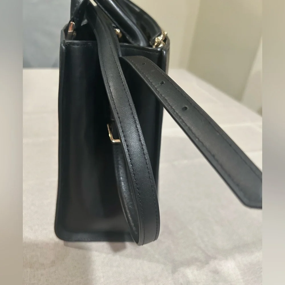 Kate Spade Black Leather handbag - Picture 5 of 8